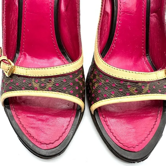 Louis Vuitton Monogram Canvas Pink Gold Lock Buckle Pumps Heels Shoes 8.5/39 - Picture 2 of 14